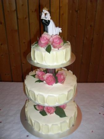 wedding cake.JPG